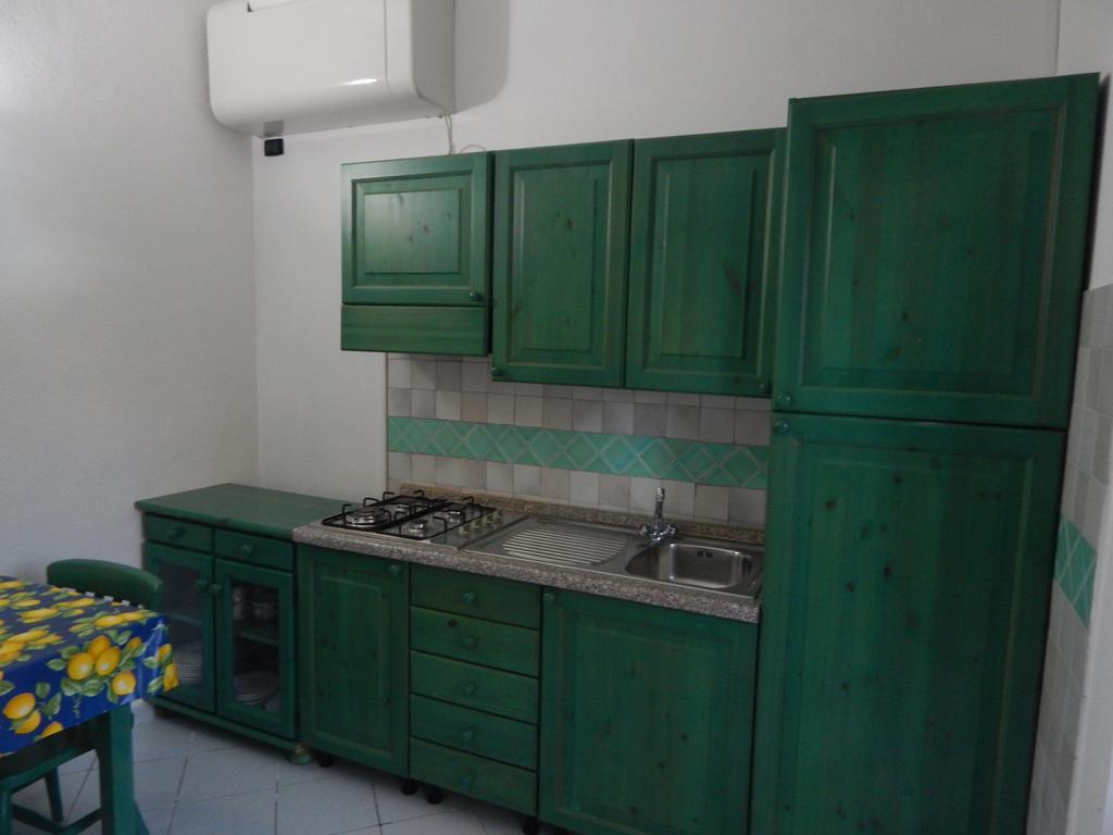 Appartamento Magnolia Cala Liberotto Ruang foto
